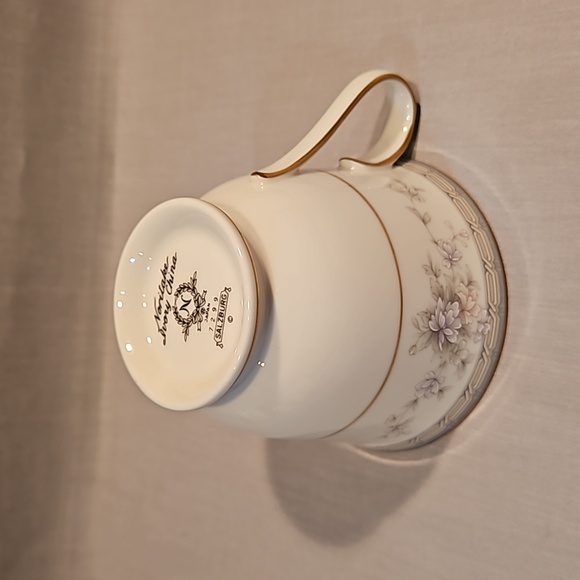 NEW Noritake Salzburg 7299 Footed Cup & Saucer Ivory China - Picture 13 of 16